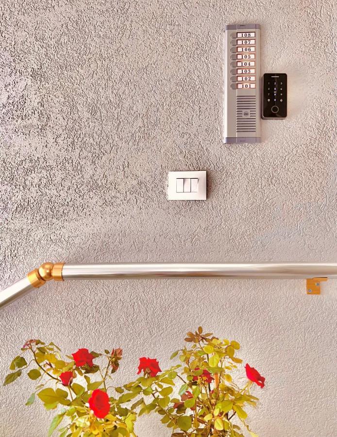 דורס Flors Apartments מראה חיצוני תמונה