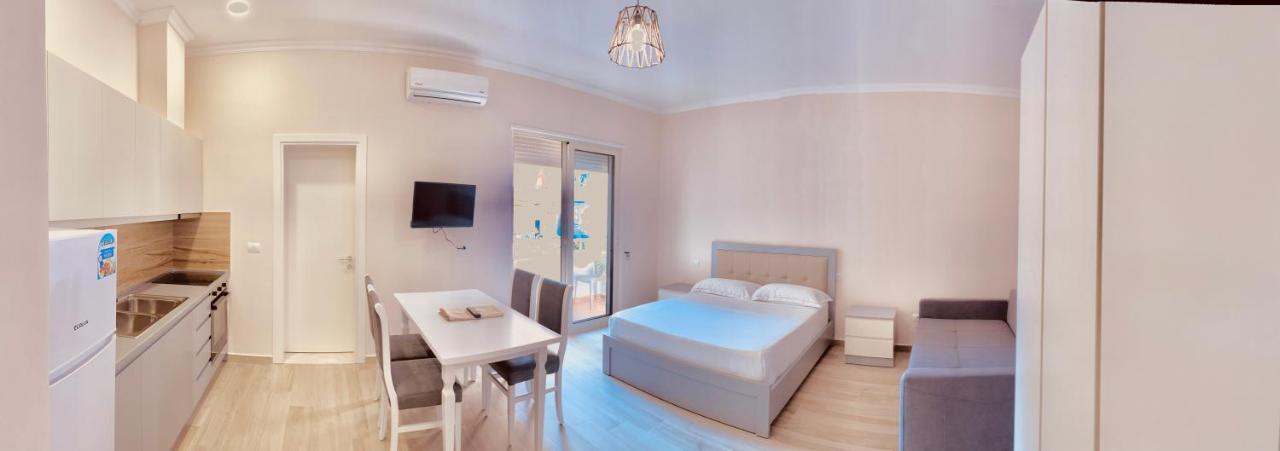 דורס Flors Apartments מראה חיצוני תמונה