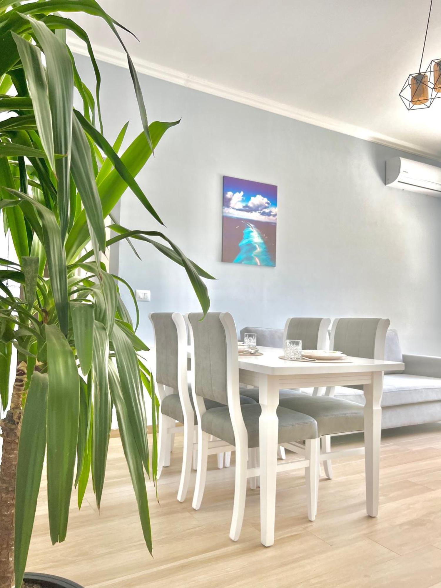 דורס Flors Apartments מראה חיצוני תמונה