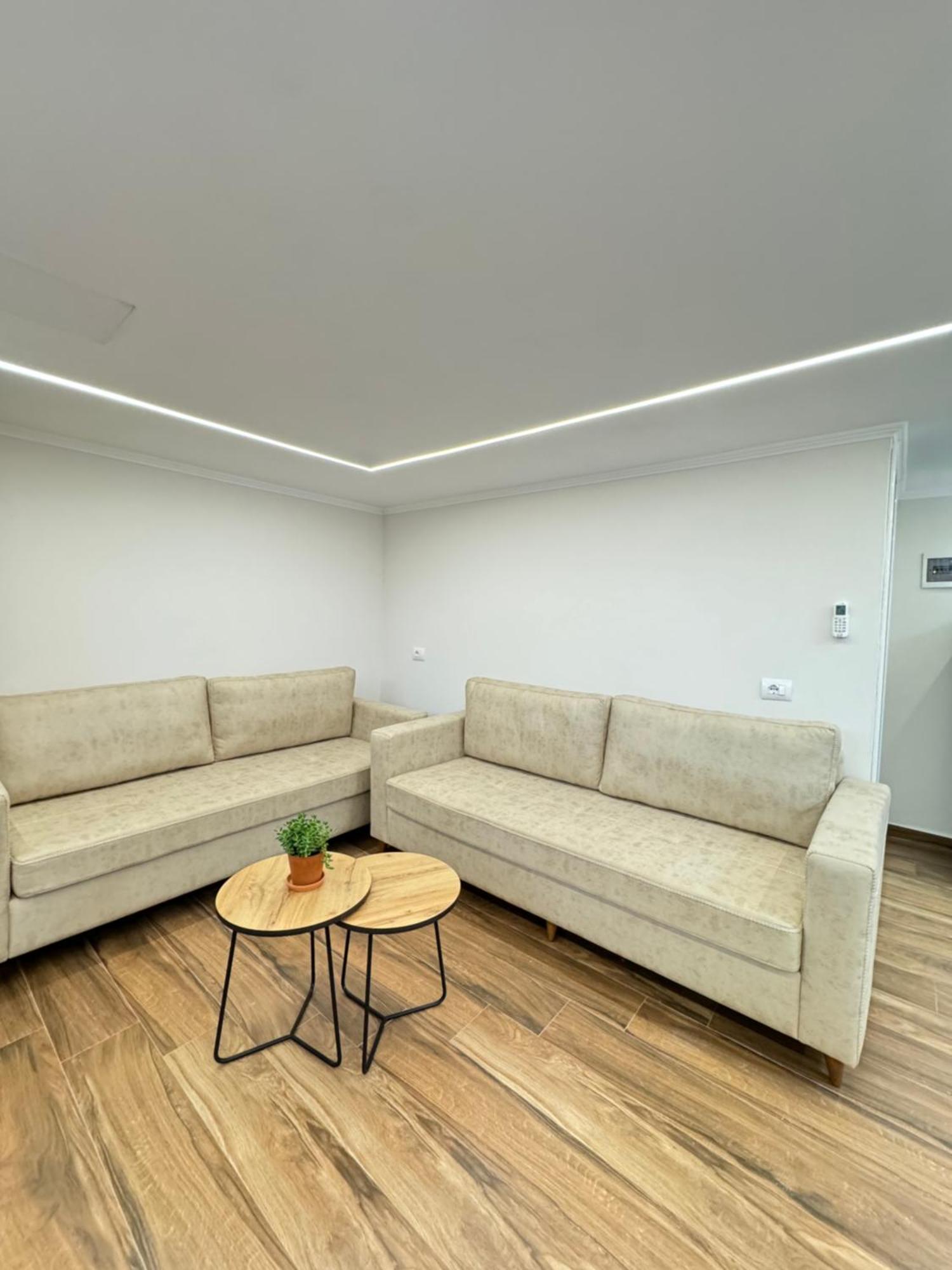 דורס Flors Apartments מראה חיצוני תמונה